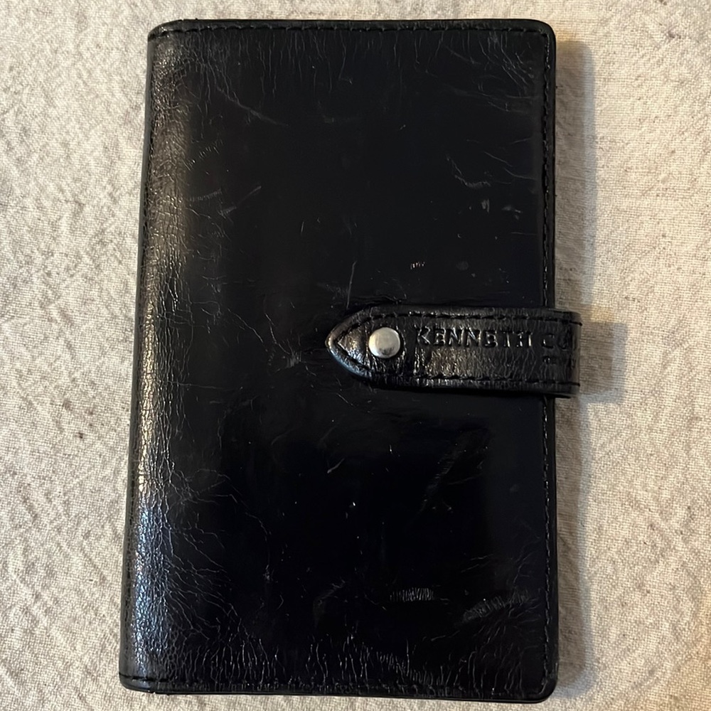 Kenneth Cole New York black card case